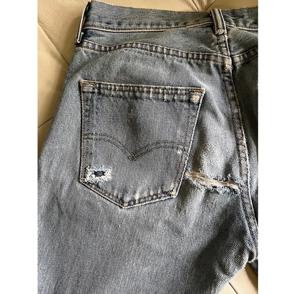 Levi's Vintage Midrise Jeans - Size 28x30 - Picture 4 of 5